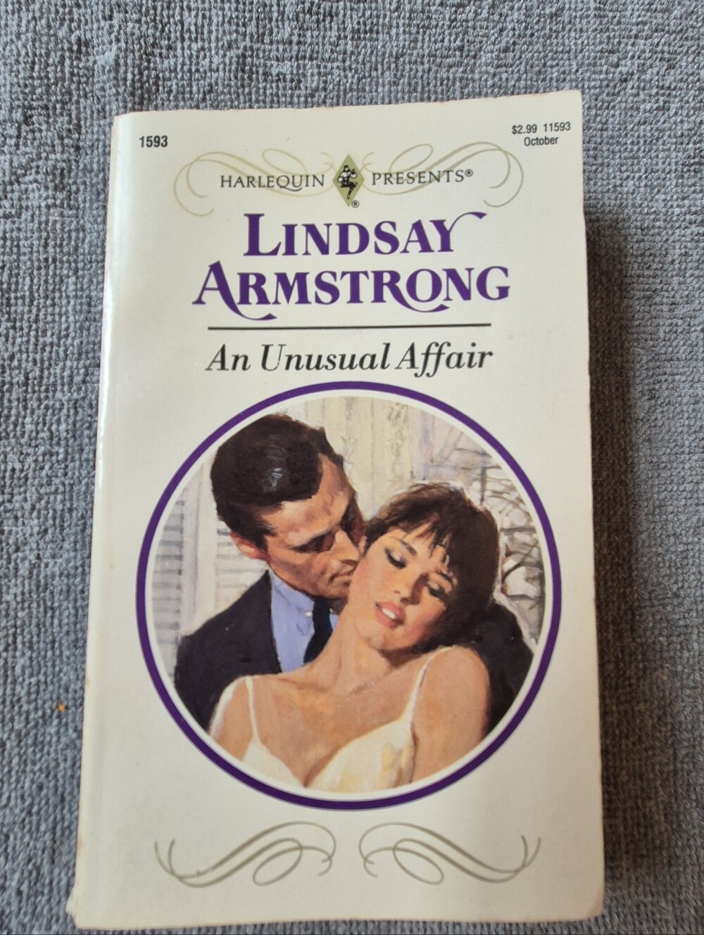 Vintage Harlequin Romance  Paperback Book 1583 An Unusal Affair